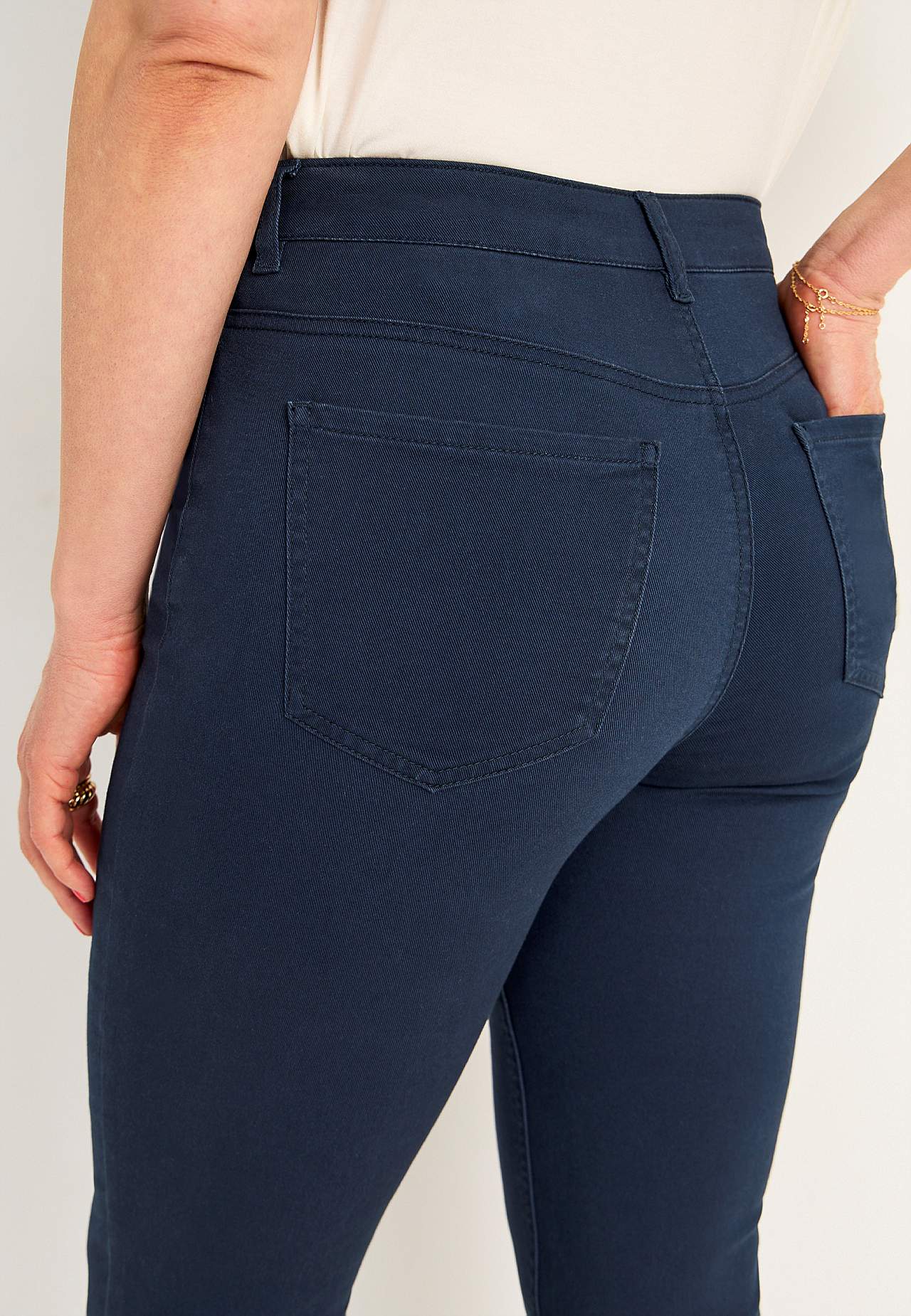 Iets slankere enkeljeans