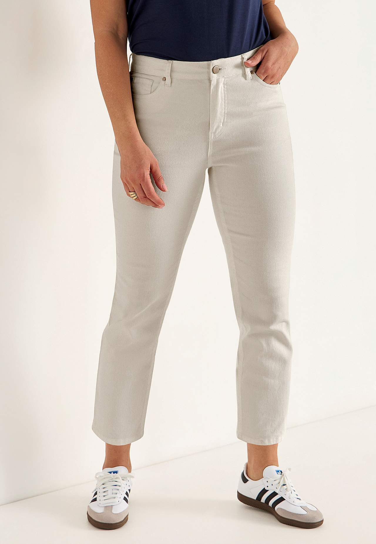 Iets slankere enkeljeans