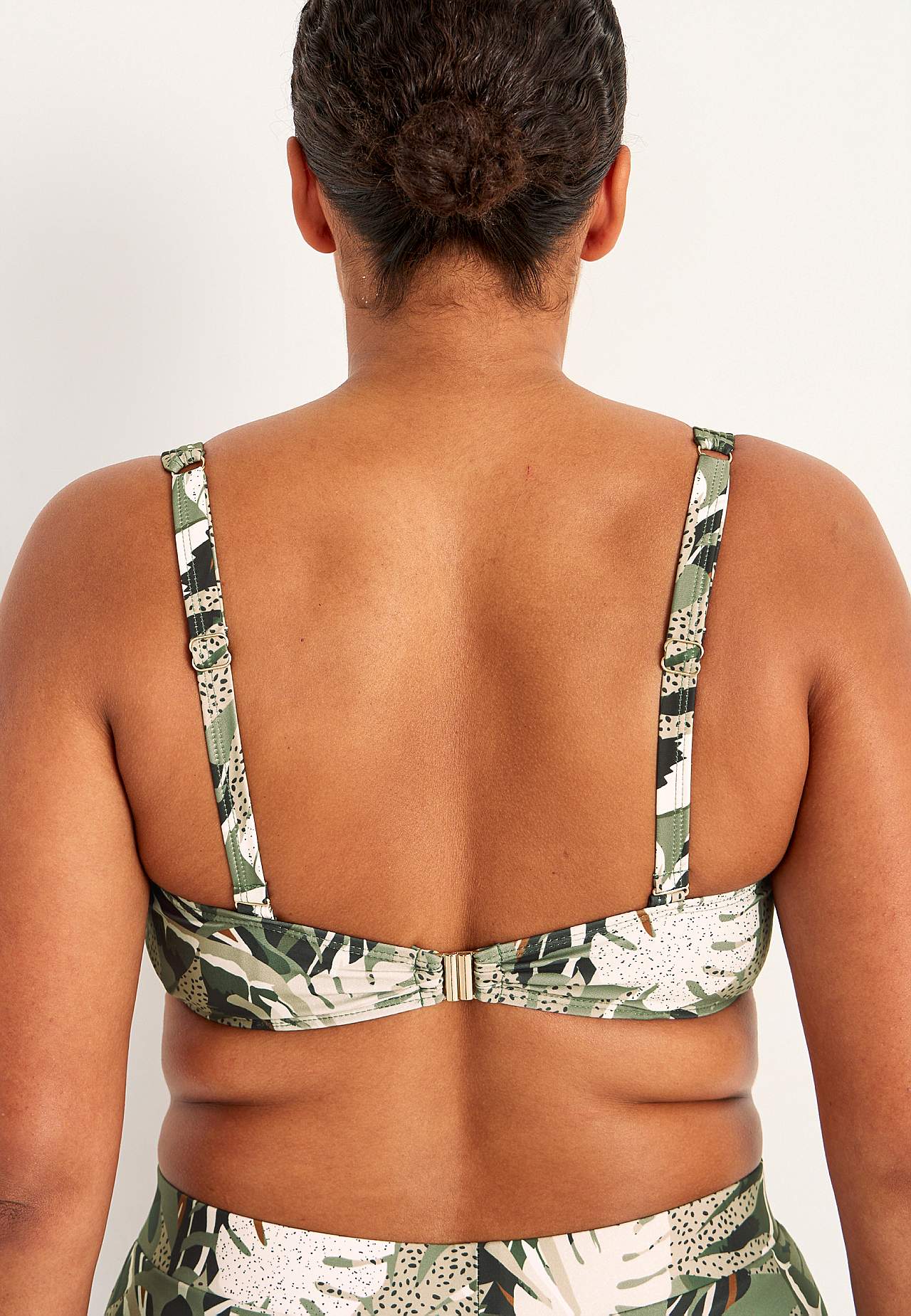 Beugelloze bikini beha
