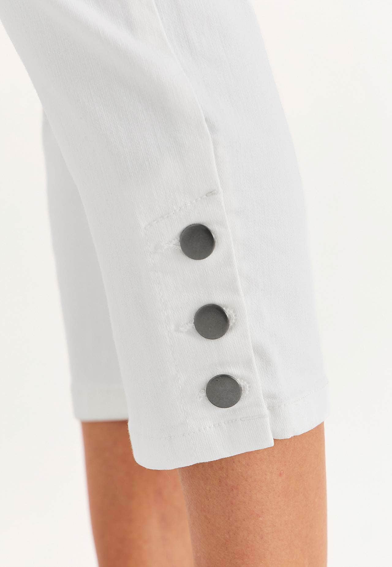 Cropped jeans met vijf zakken ontwerp