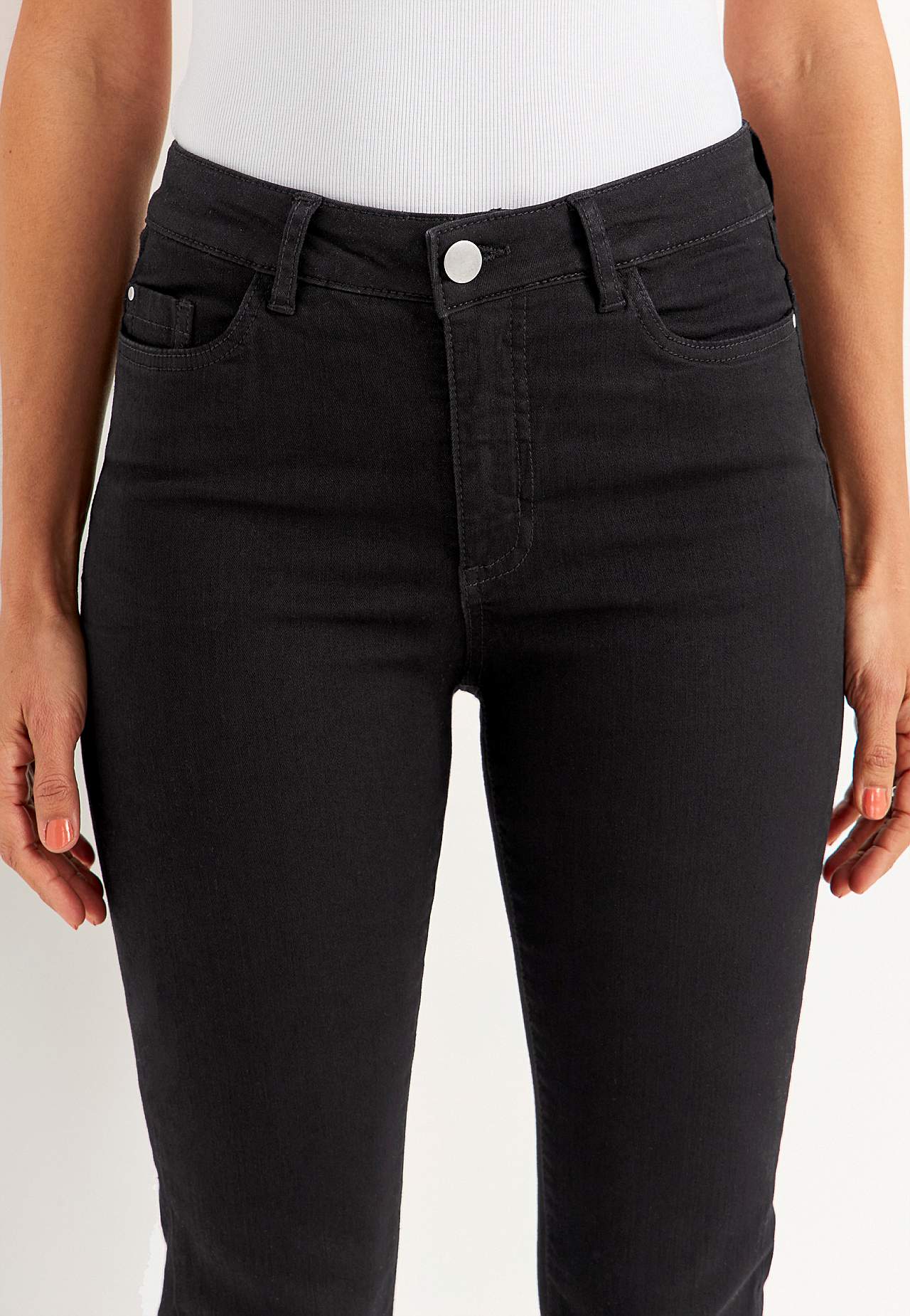 Cropped jeans met vijf zakken ontwerp