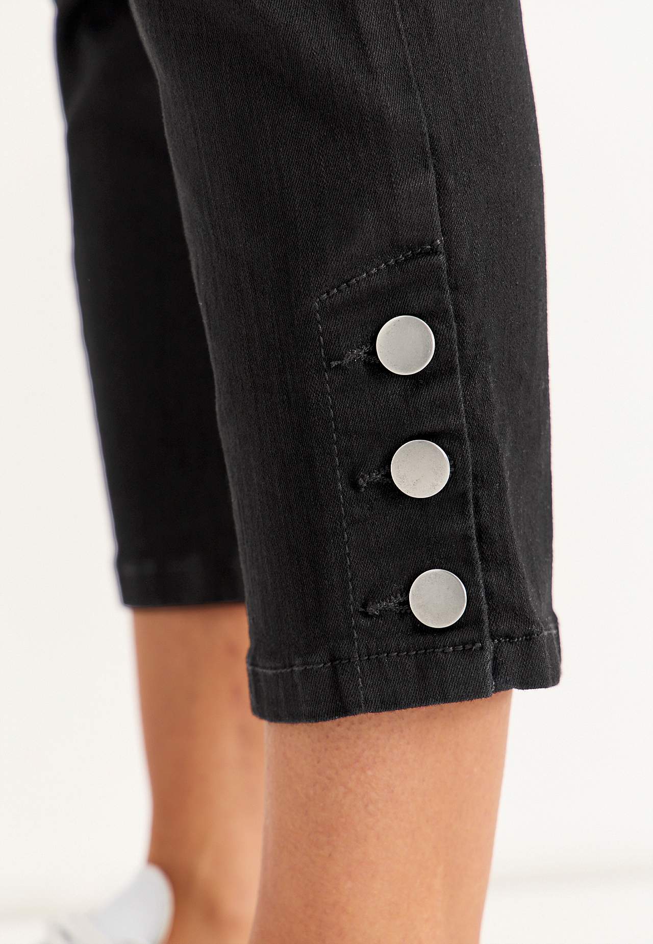 Cropped jeans met vijf zakken ontwerp