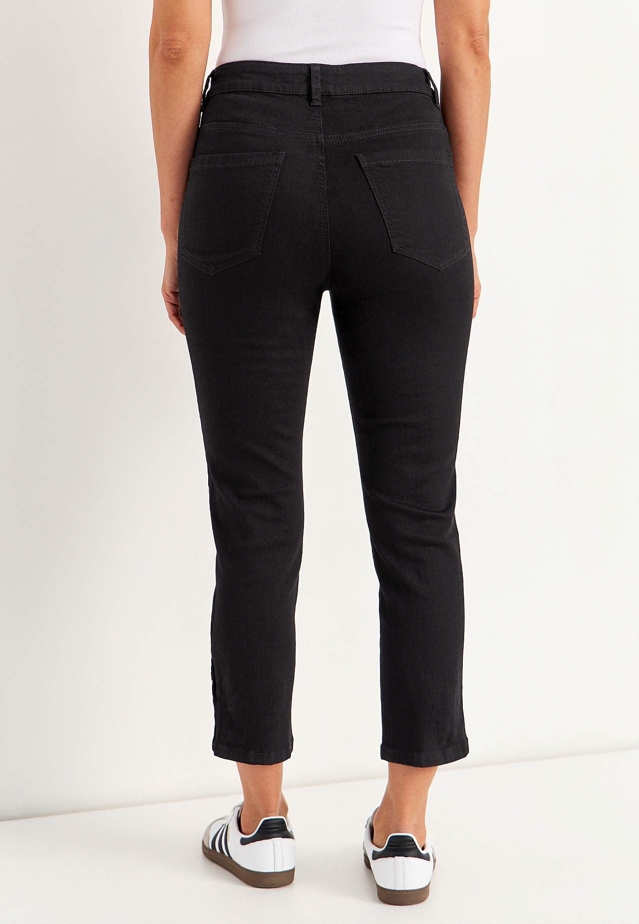 Cropped jeans met vijf zakken ontwerp