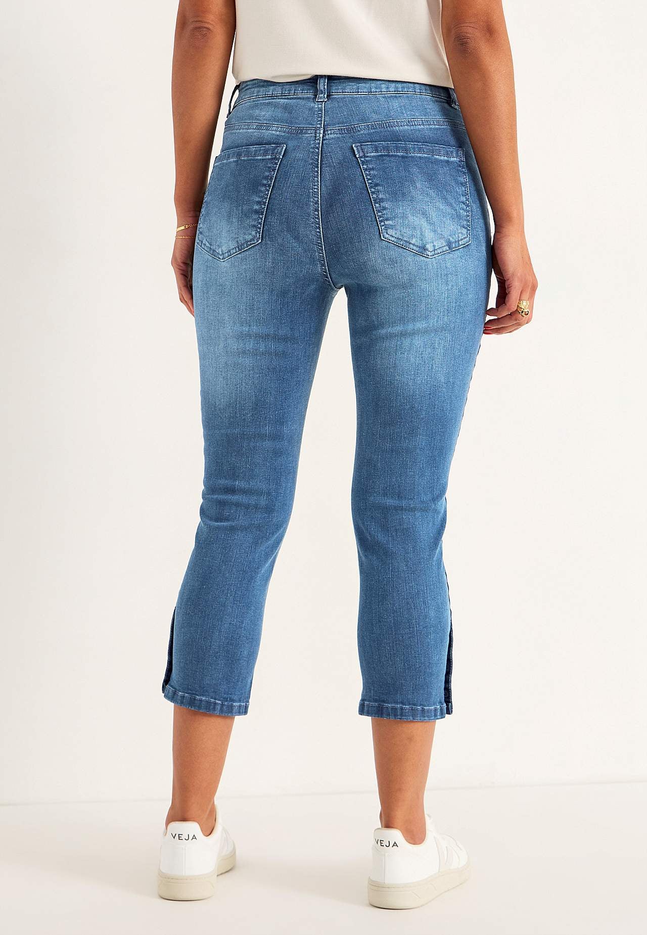 Cropped jeans met vijf zakken ontwerp
