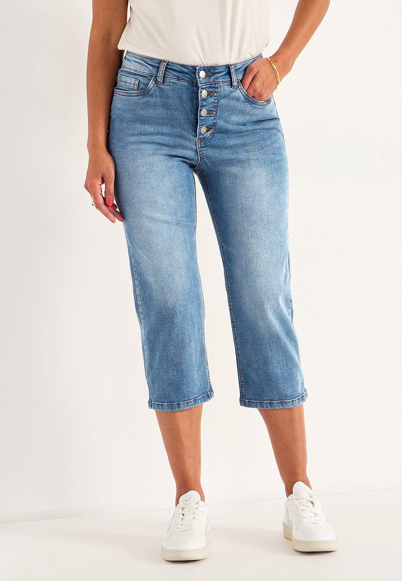 Cropped jeans met knoopsluiting