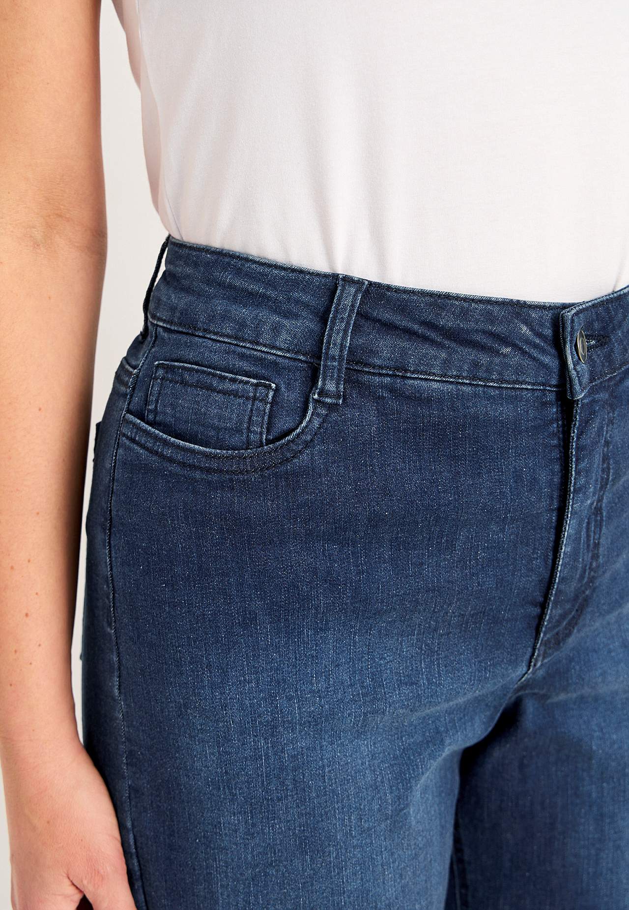 Jeansshort met comfortabelle rek
