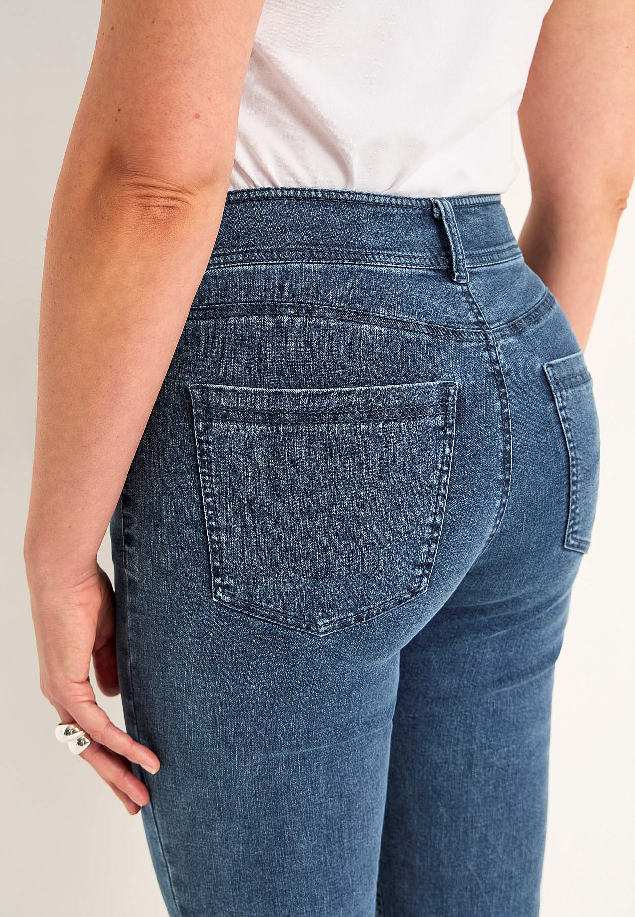 Superstretch cropped jeans Sara