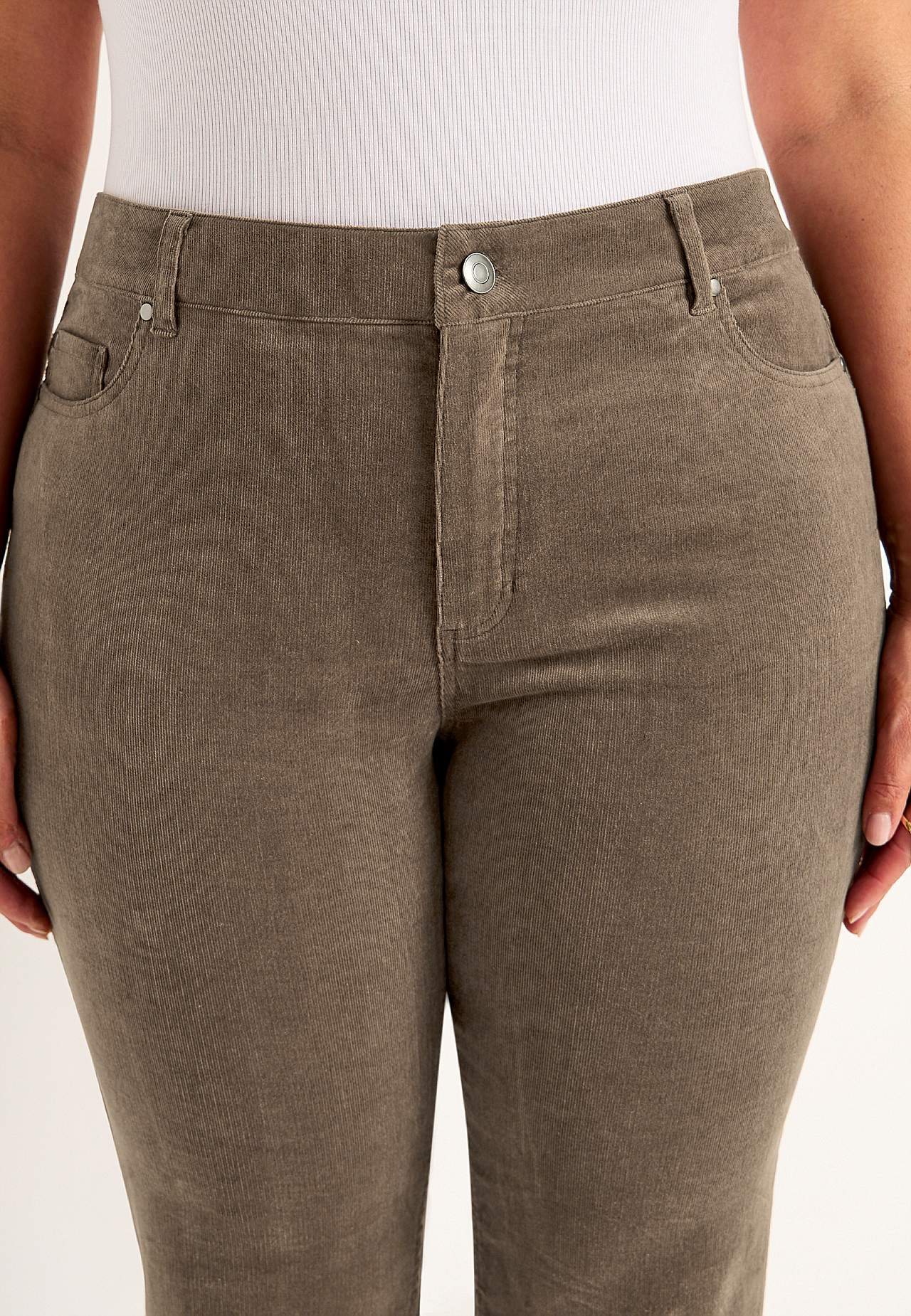 Elastische ribfluwelen broek met rechte benen