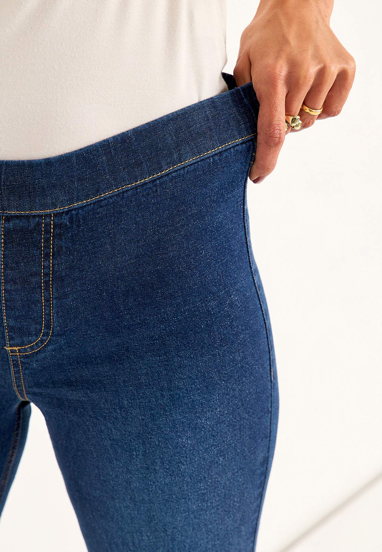 Elastische jegging met bootcut