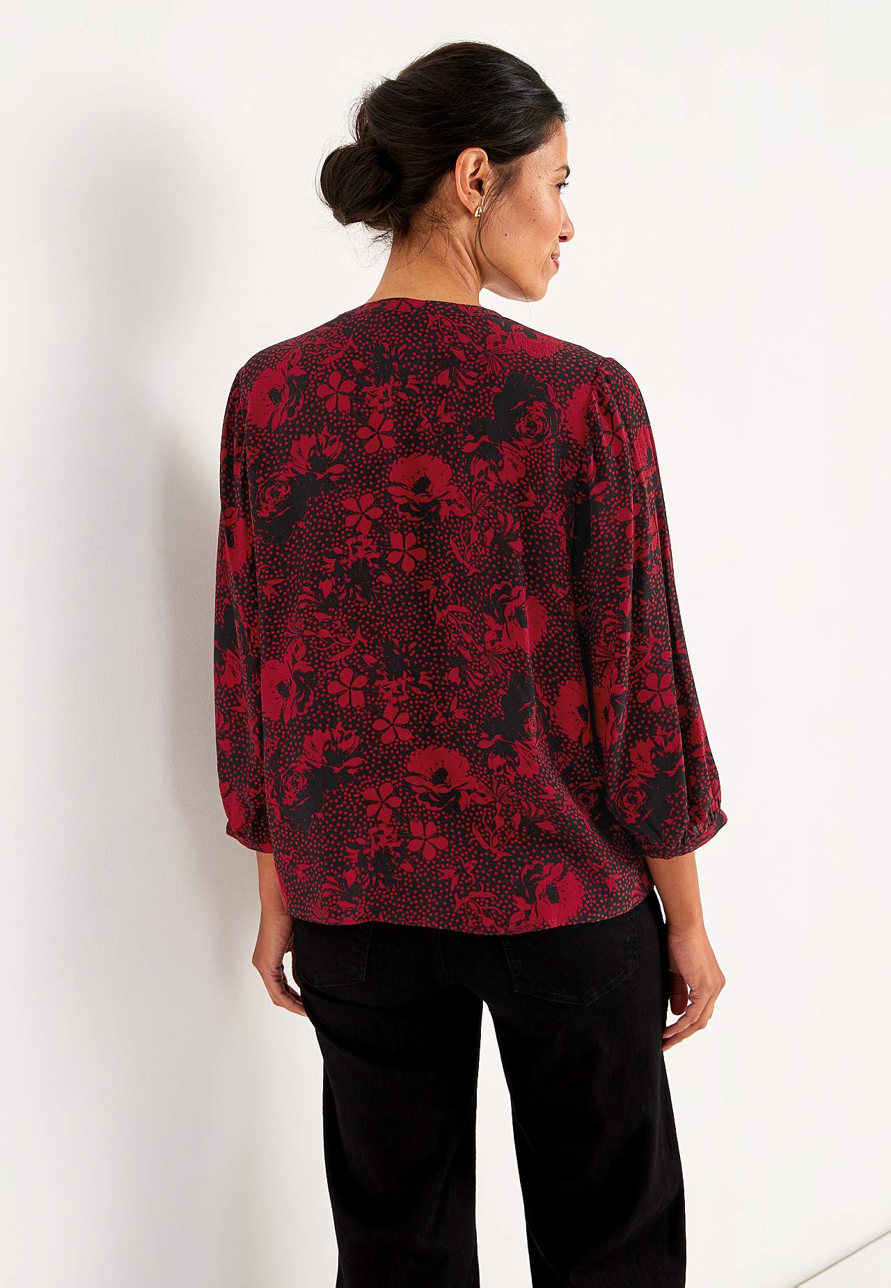 Gevlochten en patroonvormige bloes