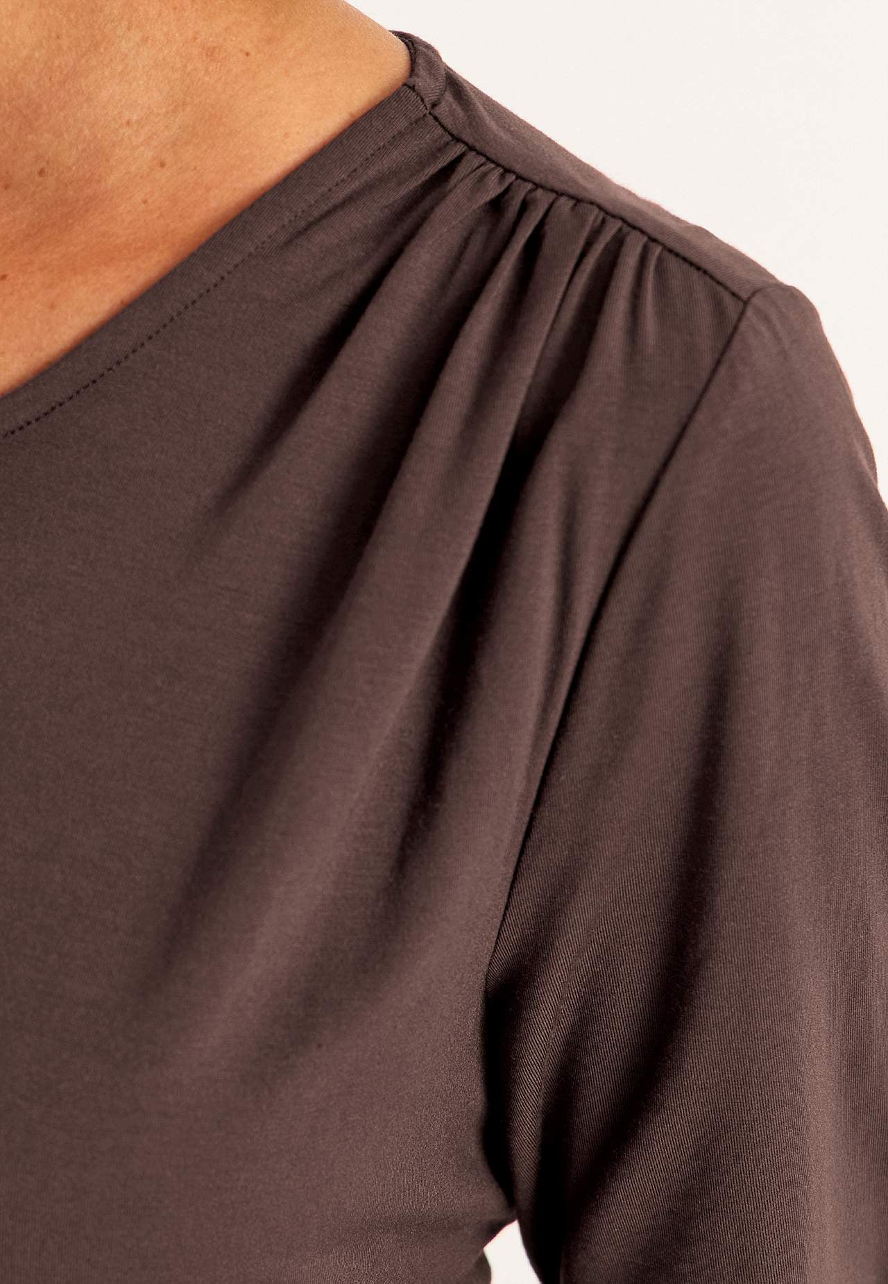 Topje Premium van modaal met inrimpelingen