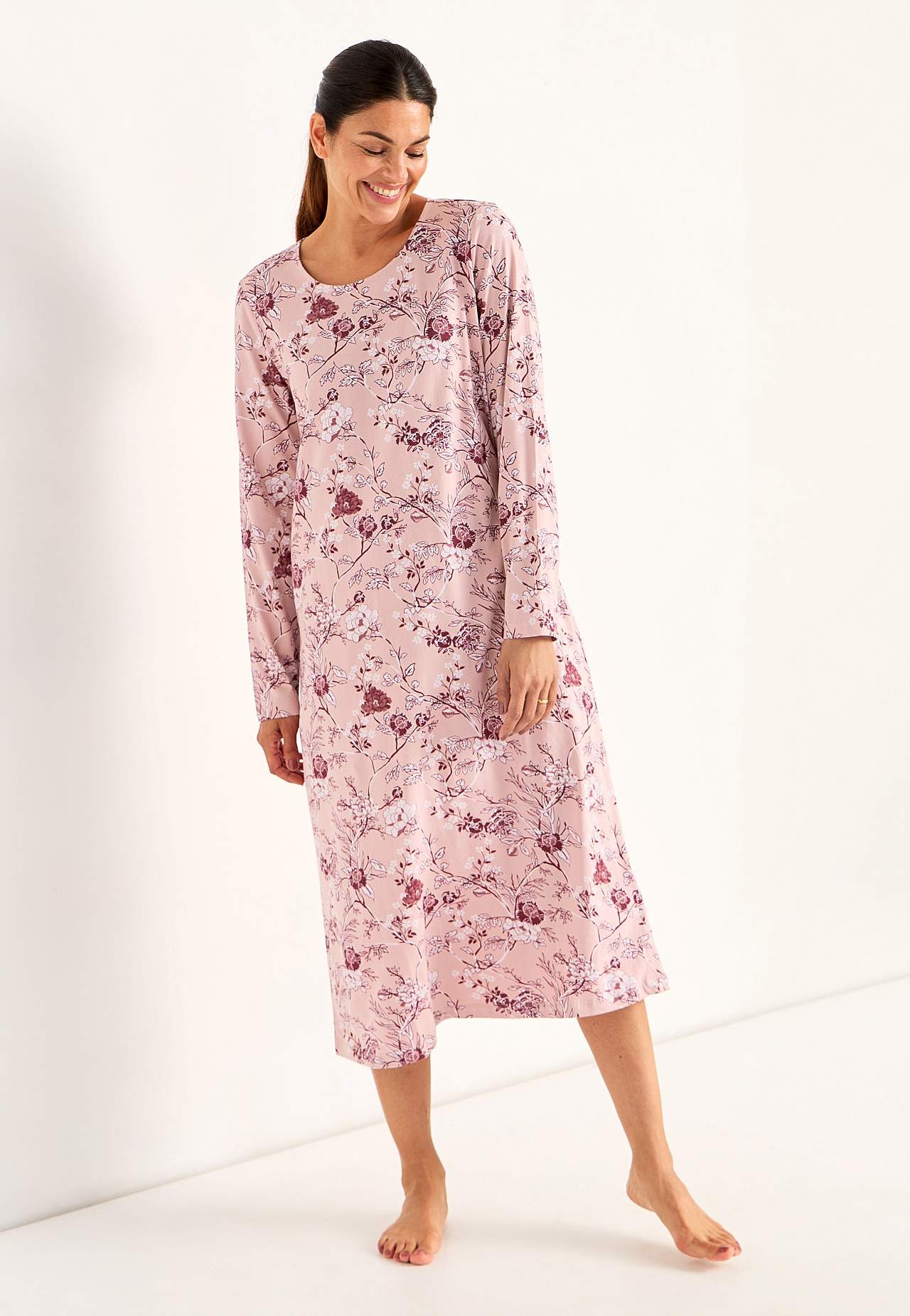 Bloemige nachtjurk met lange mouwen