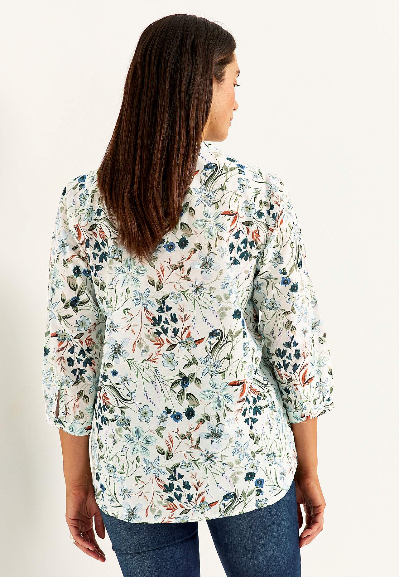 Gevlochten tuniek met een bloemenpatroon