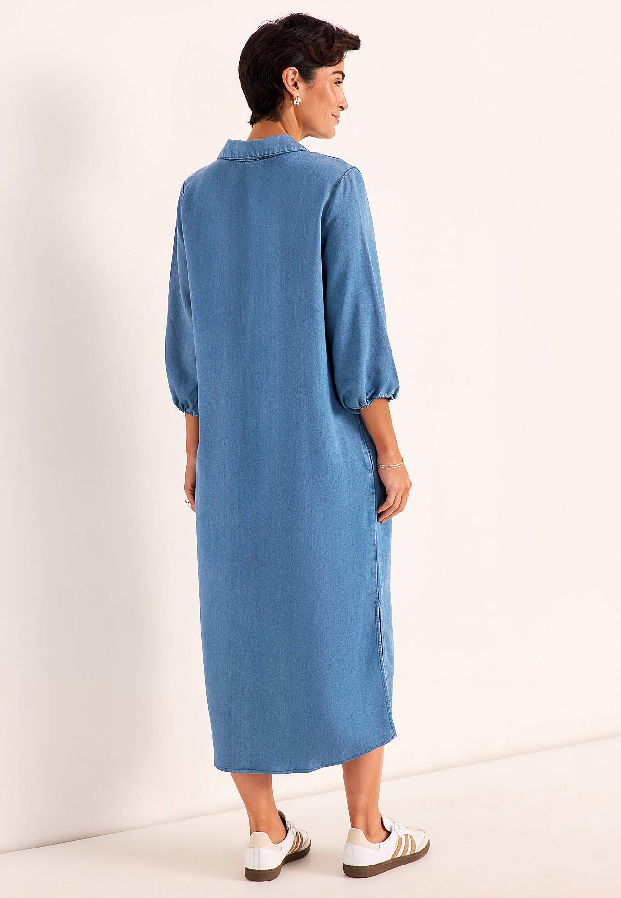 Ultra-zachte Premium denim jurk met kraag