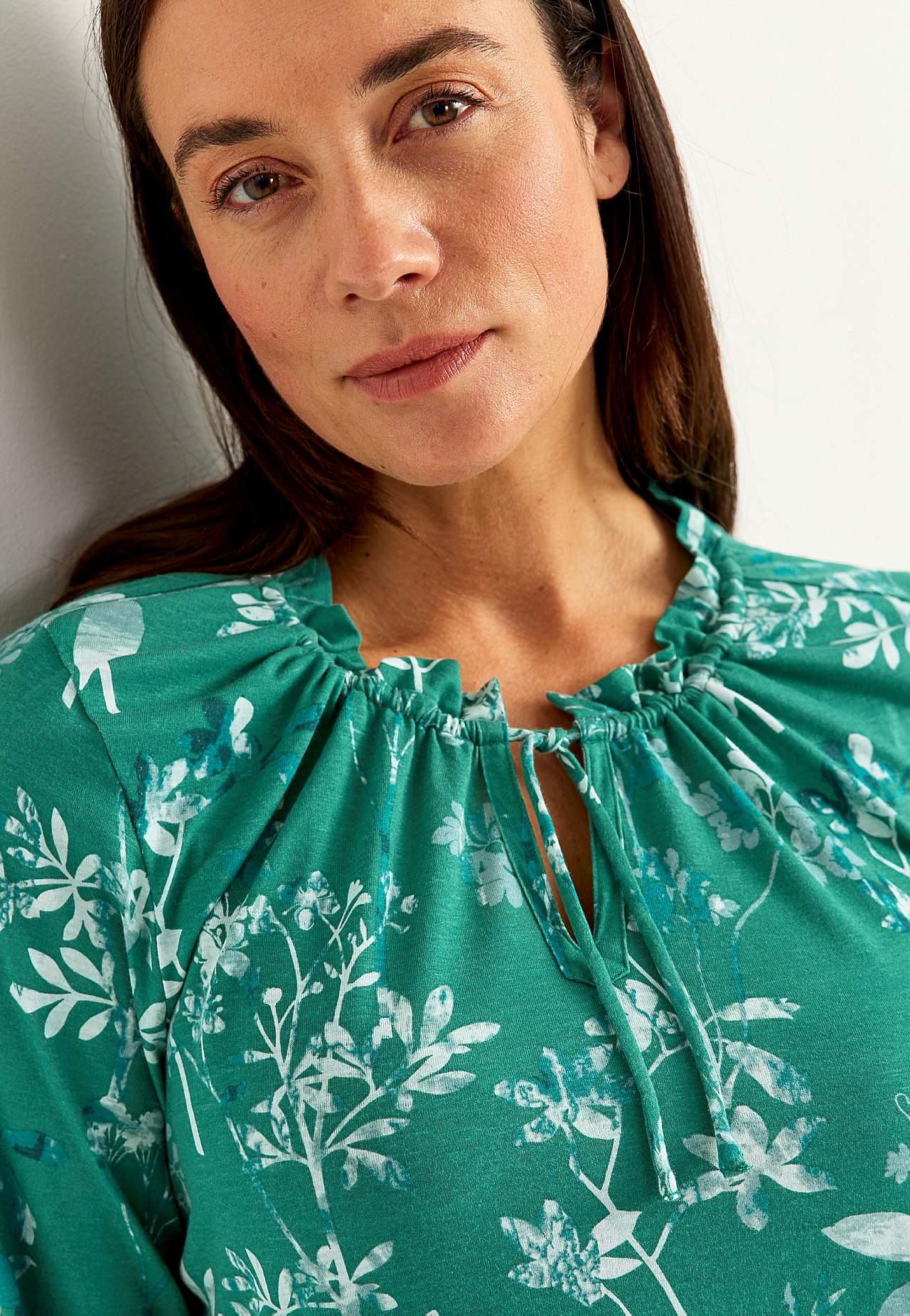 Jersey-topje met patroon met rand met ruches