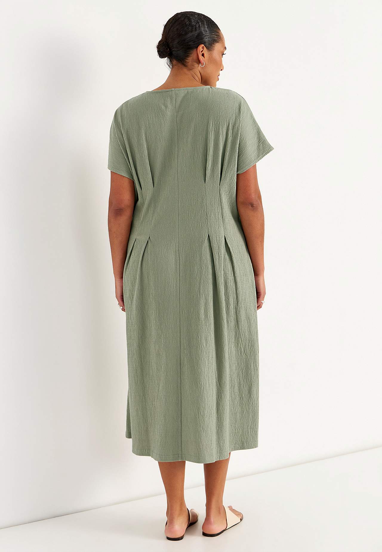 Jurk van gekreukte katoenen jersey