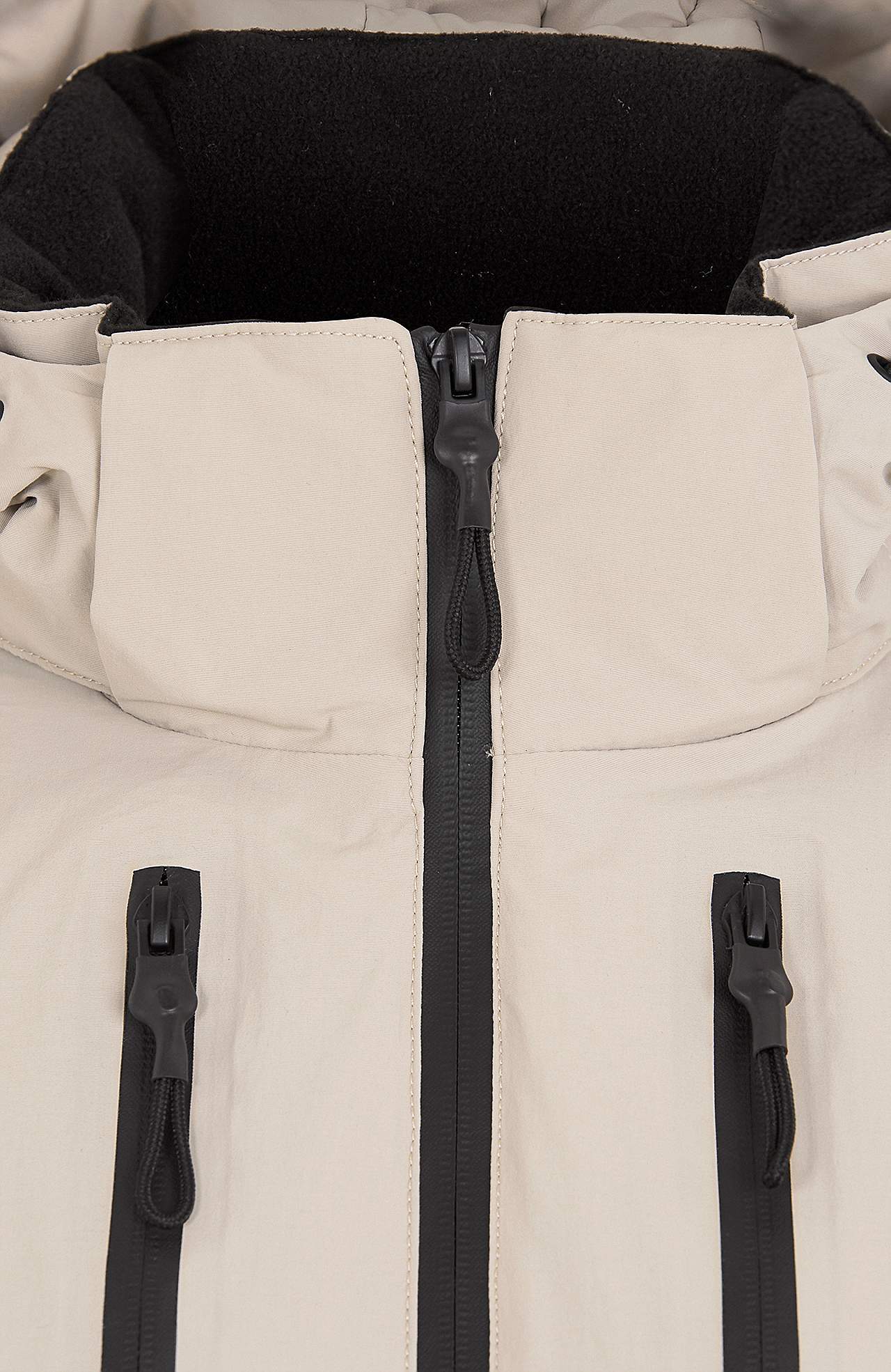 Functionele jas Sarek