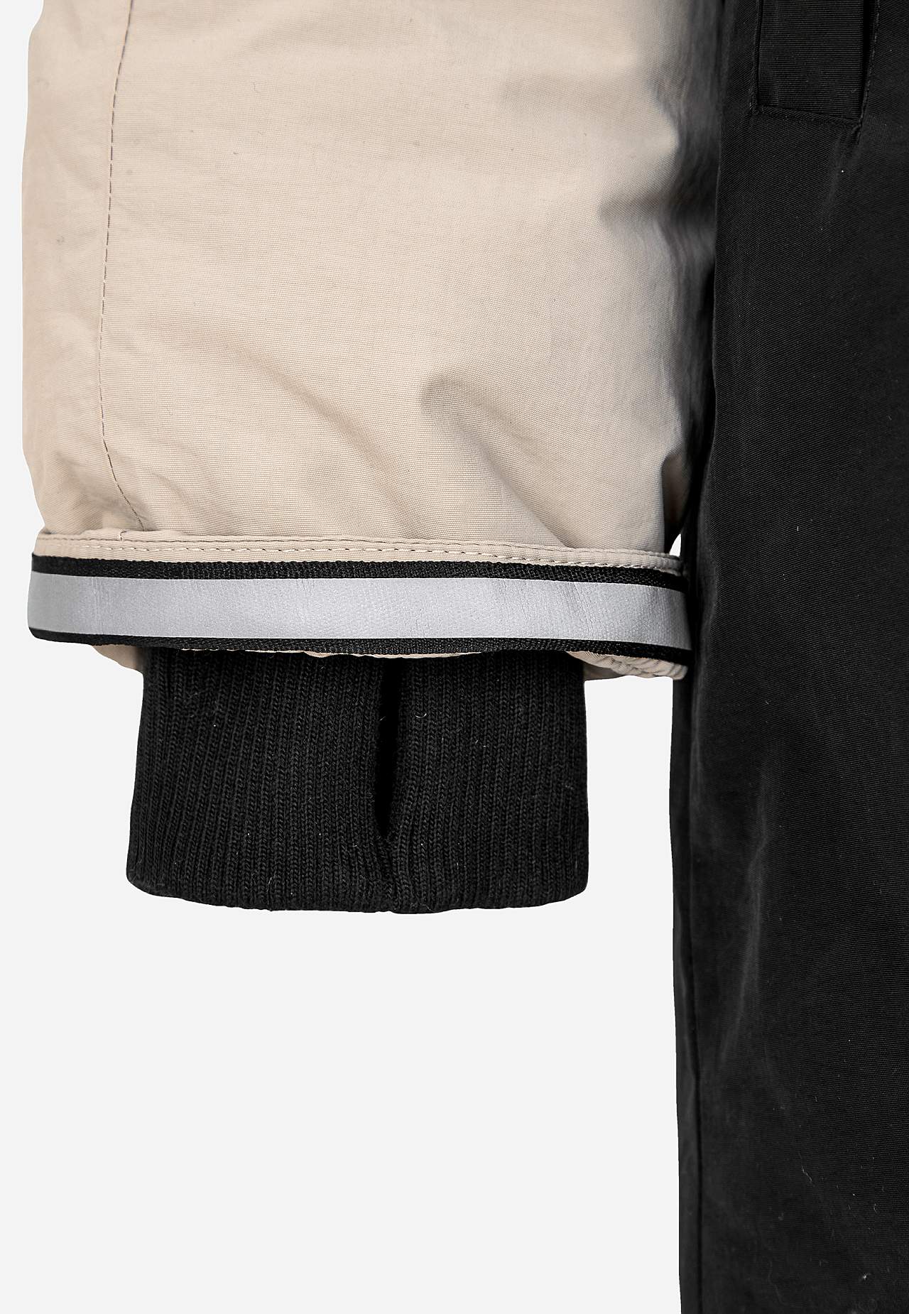 Functionele en gevoerde jas