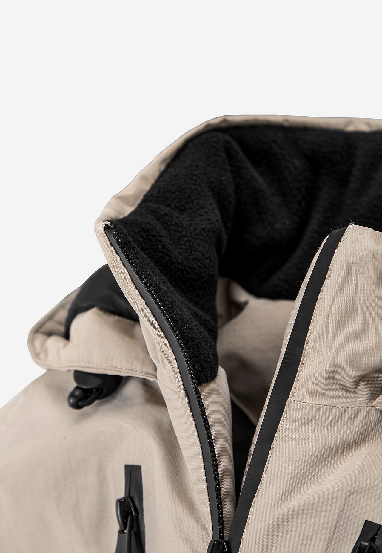 Functionele en gevoerde jas