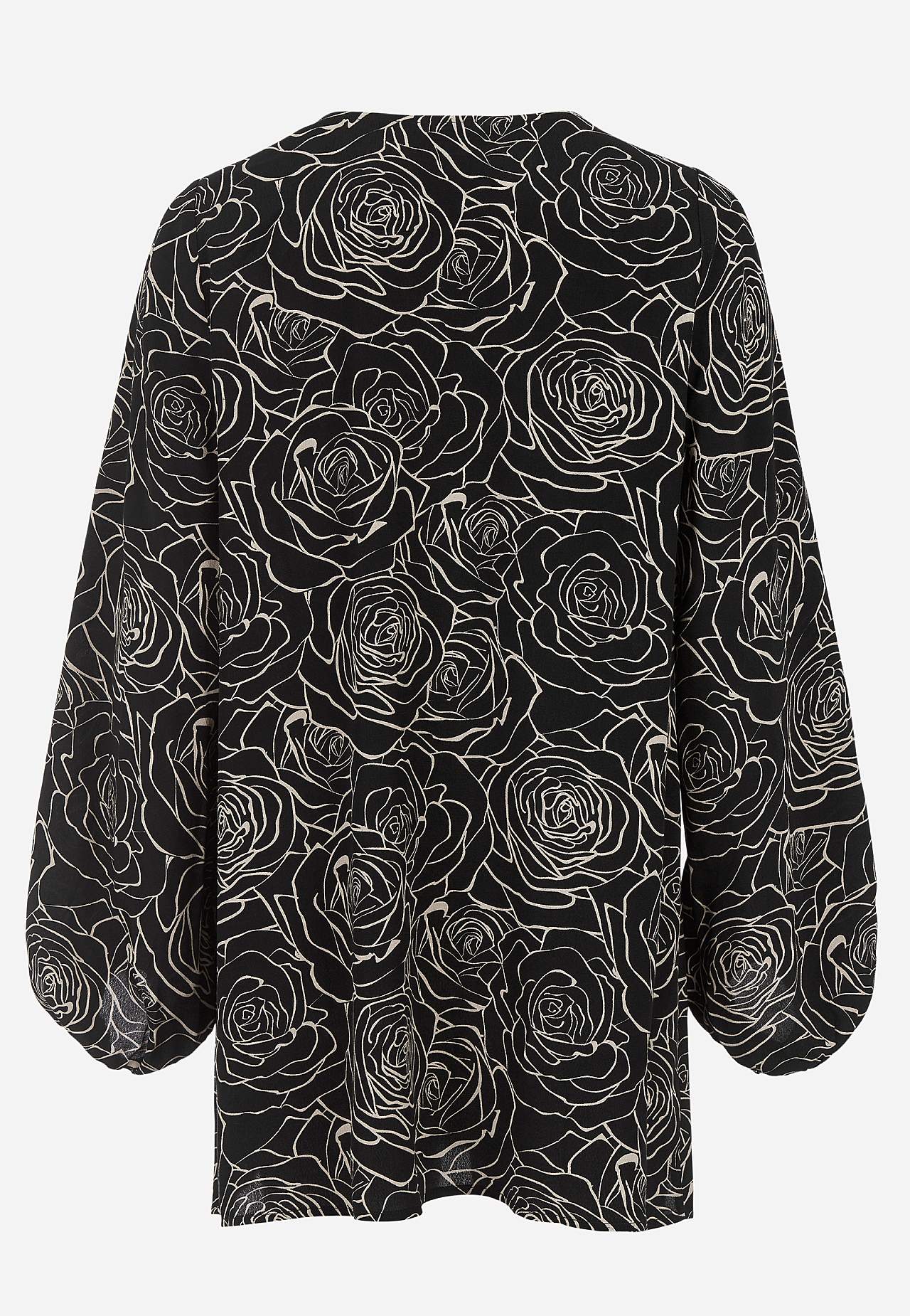 Bloes van viscose met een bloemenpatroon
