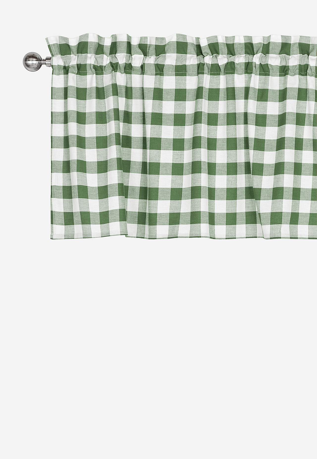 Gevlochten en geruite gordijnkast