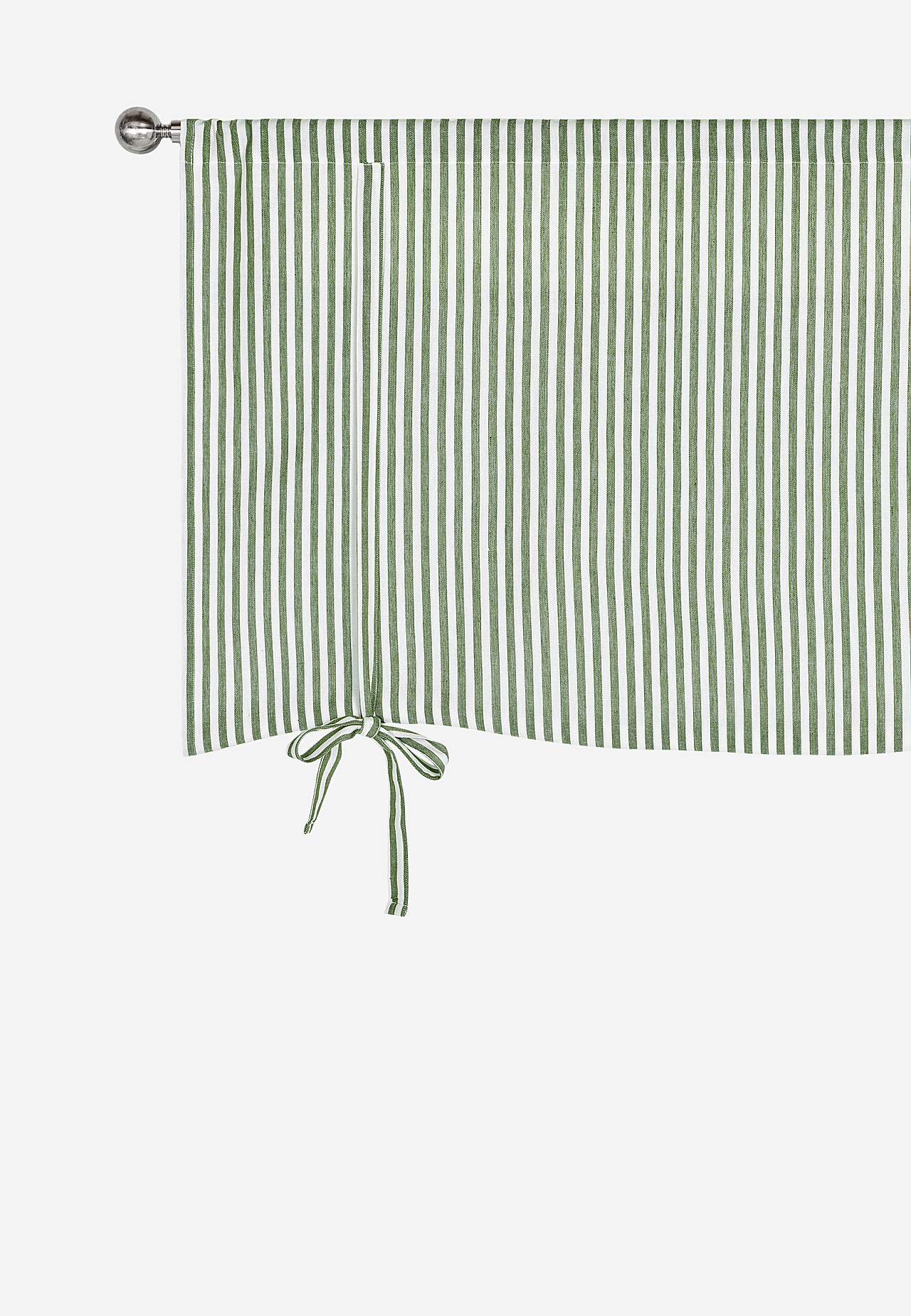 Gevlochten en gestreept vouwgordijn